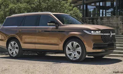 Lincoln Navigator